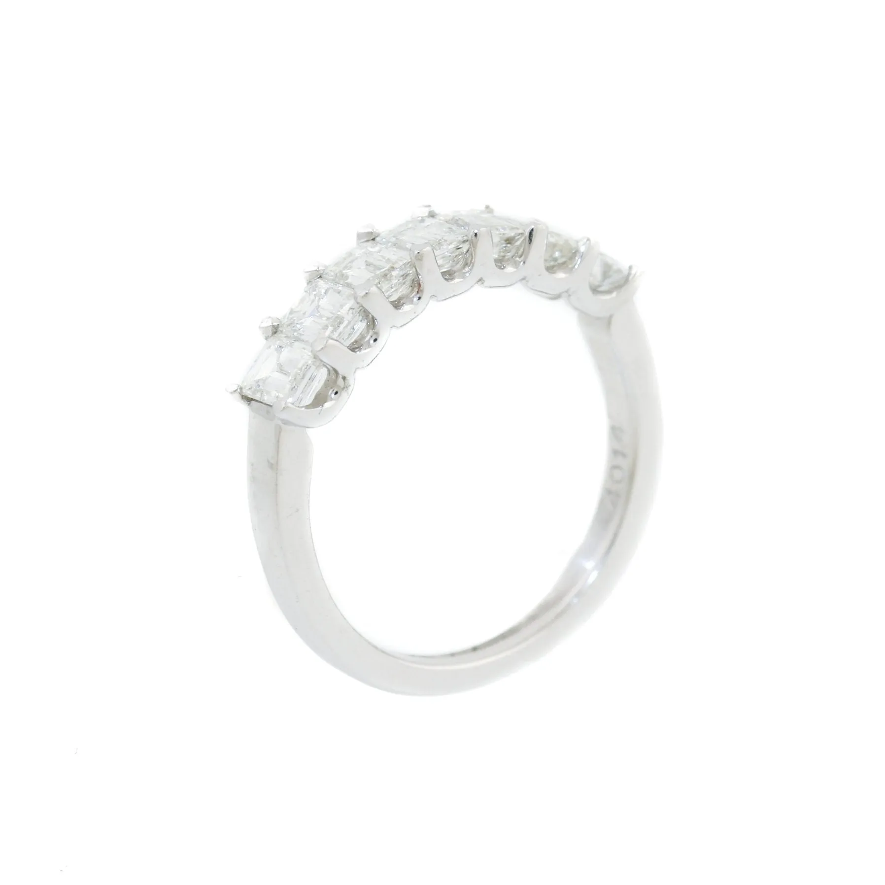 18K White Gold x Emerald-Cut Septet Diamond Ring