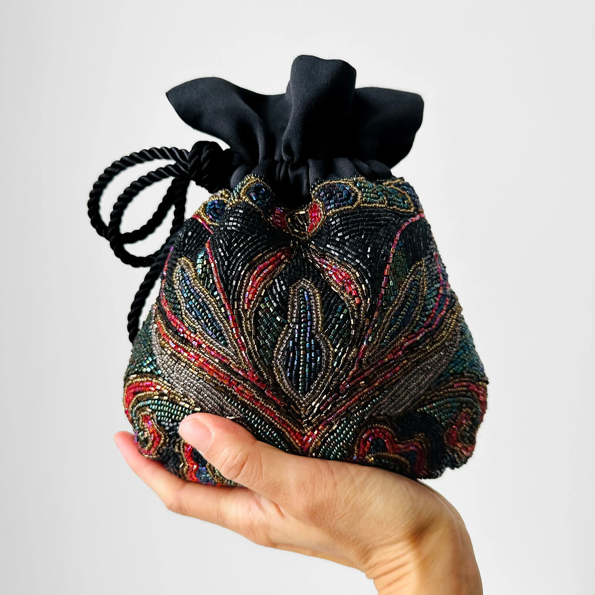 1980s Cinch Strap Beaded Evening Bag Pouch