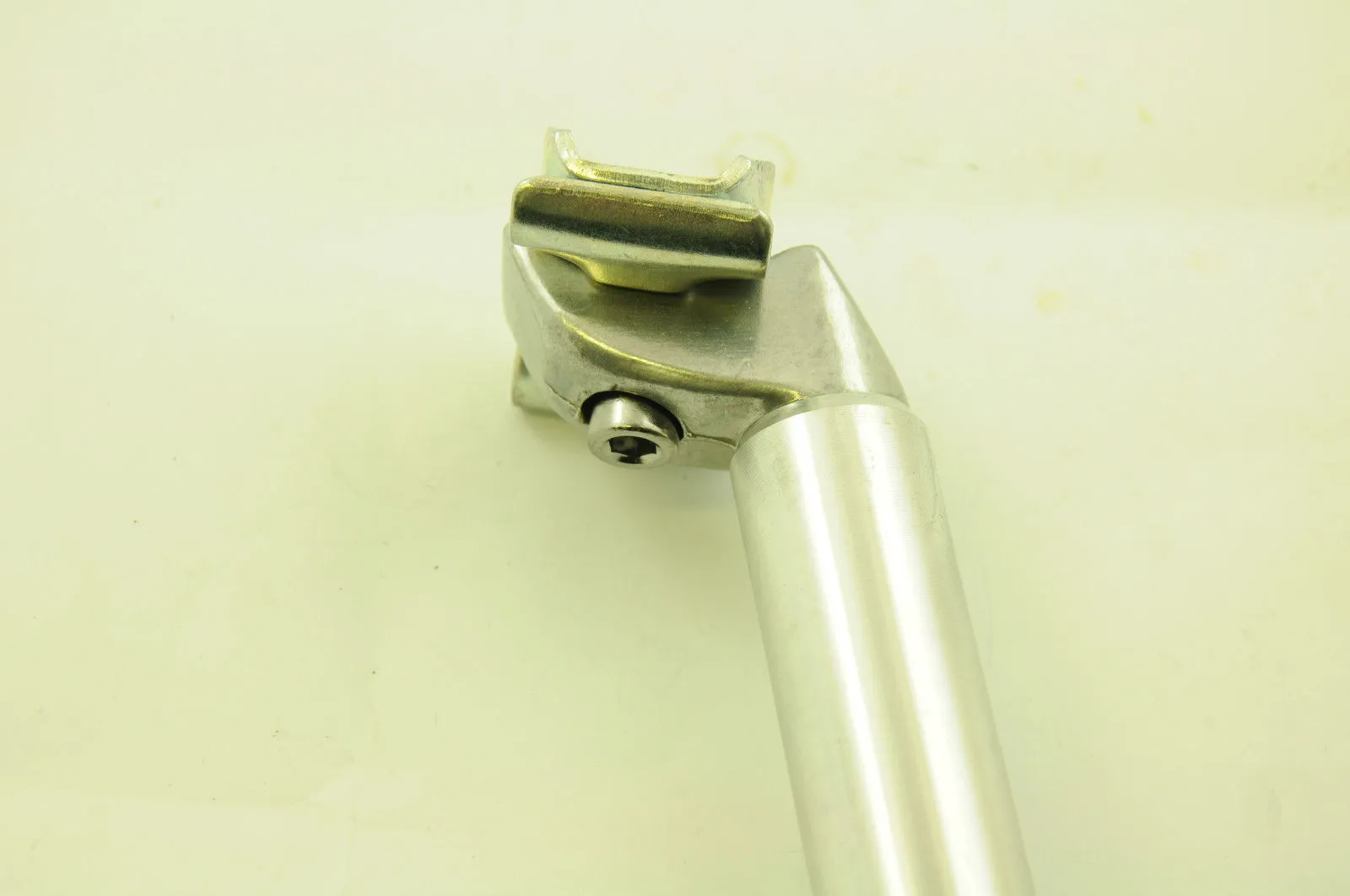 26.4mm MICRO ADJUST SEAT POST SADDLE STEM FOR FIXIE MOUNTAIN BIKE TREKKING 300mm