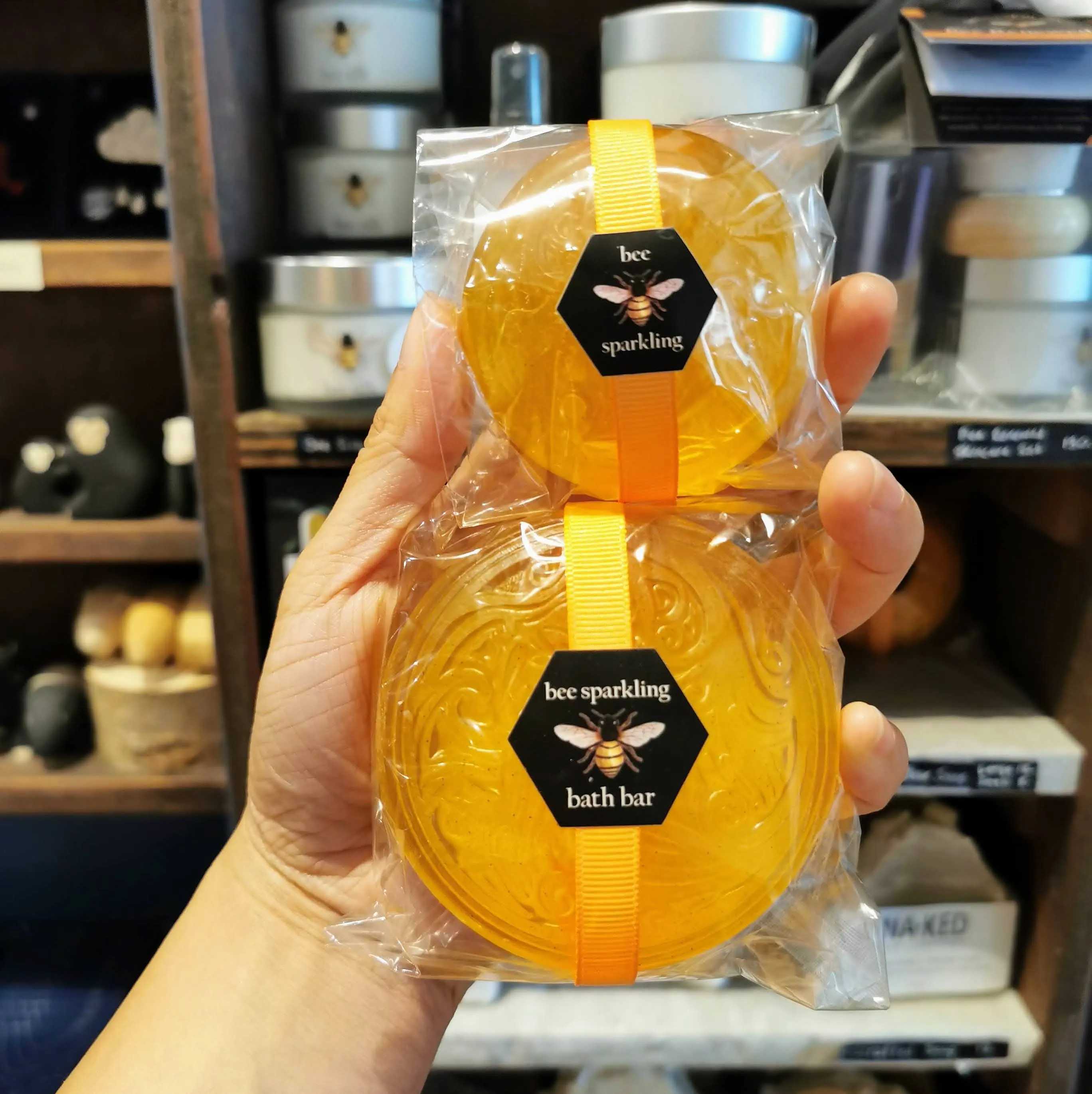 Bee Sparkling Bath Bar