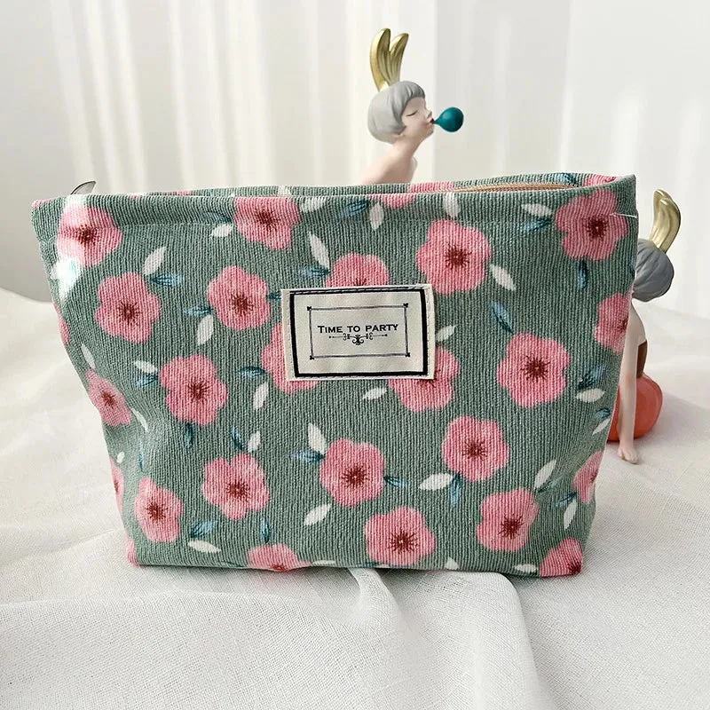 Cosmetic Bag for Women Floral Makeup Case Organizer Embroidered Design Cosmetic Pouch Travel Toiletry Bag Corduroy Canvas Beauty Case