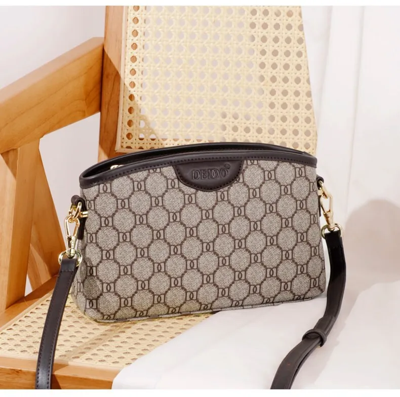 Cute Brown Minimalist Geometric Pattern Rhombus Monogram Luxury Vegan Leather PVC Crossbody Bag for Women, Shoulder Bag, Messenger Bag