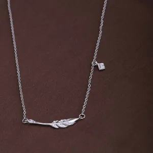 Dazzling Leaf Necklace | Silver