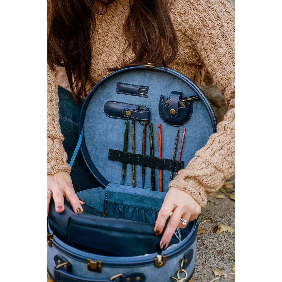 della Q Maker's Hat Box - Indigo