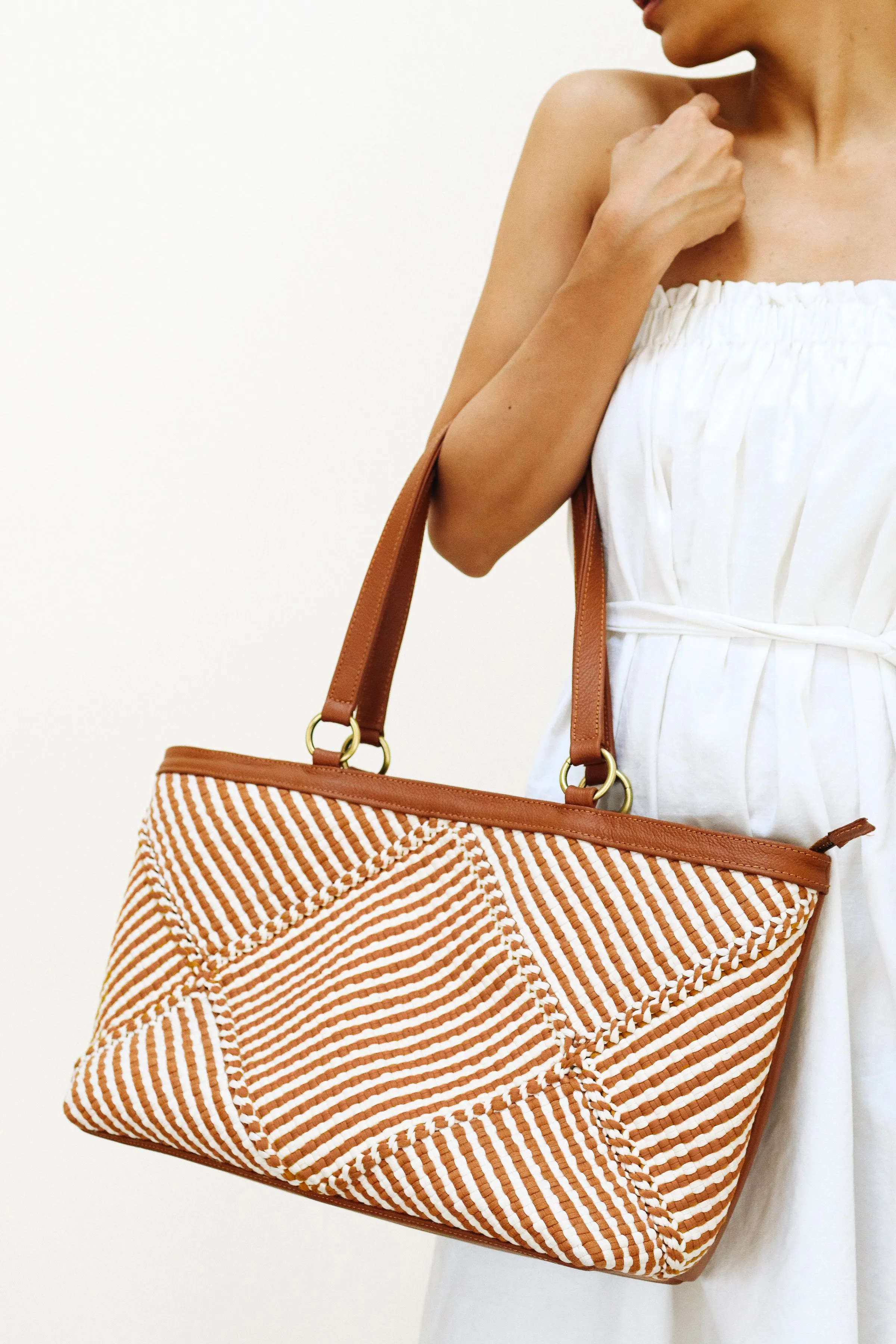 Dia Work Tote Tan
