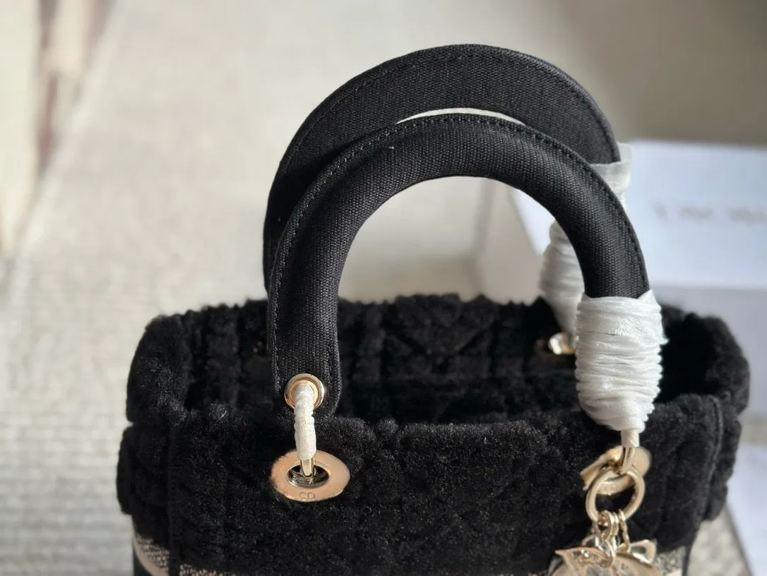 DR472 Medium Lady Dior Bag /  9.5 x 8.5 x 4.5 inches