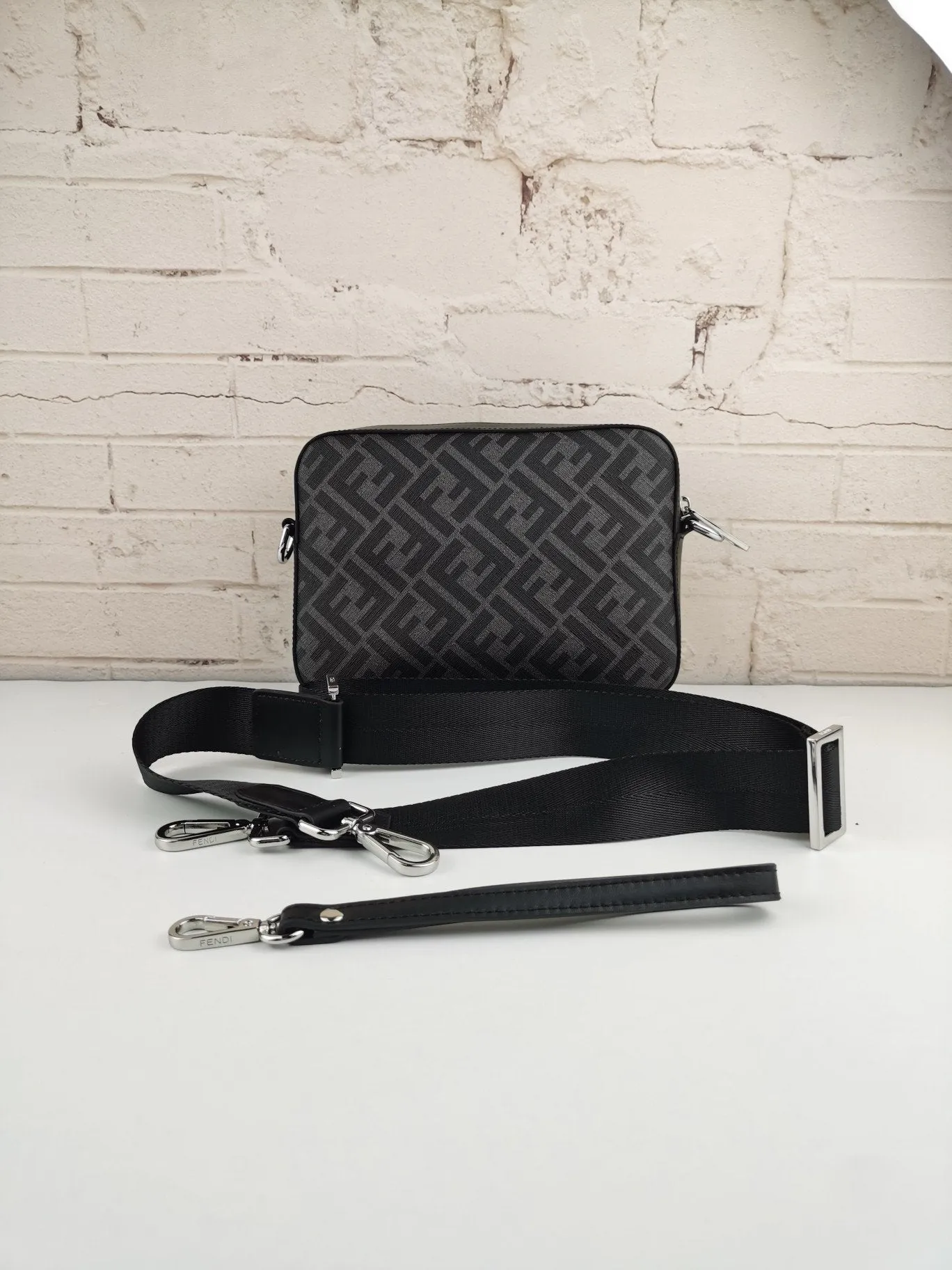 EN   Designer bags by Fendi 175