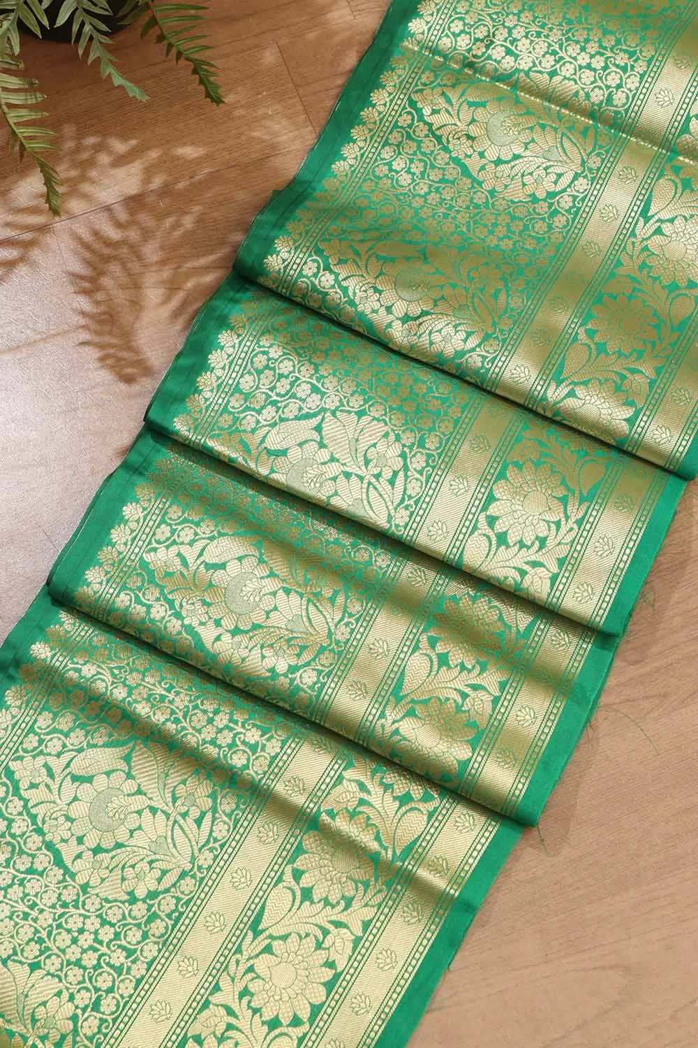 Exquisite Green Banarasi Silk Lace ( 1 Mtr )