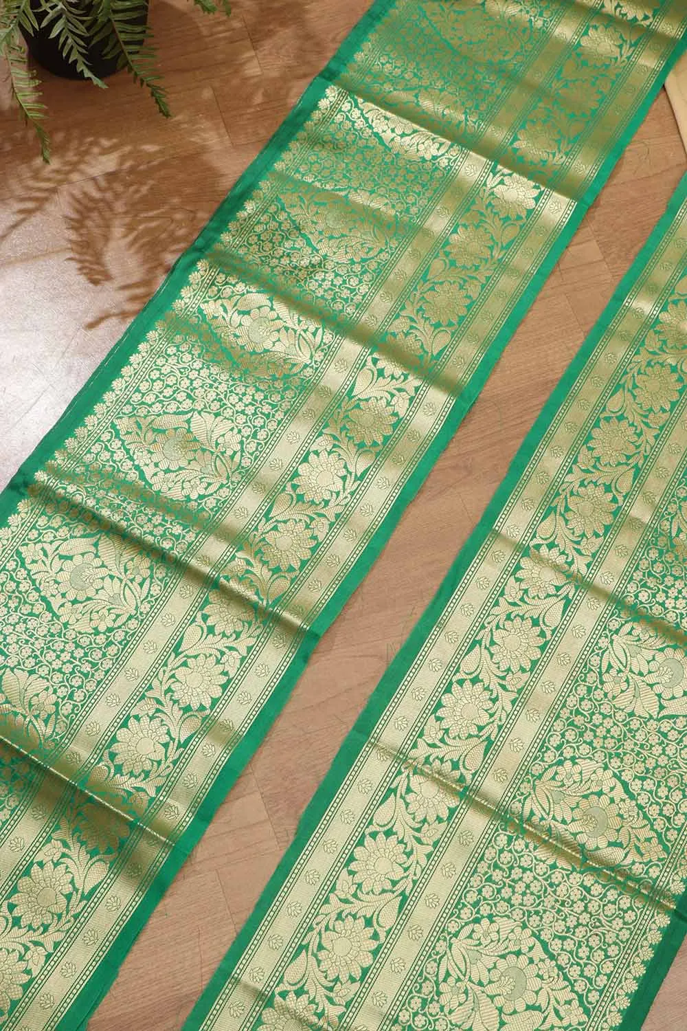 Exquisite Green Banarasi Silk Lace ( 1 Mtr )