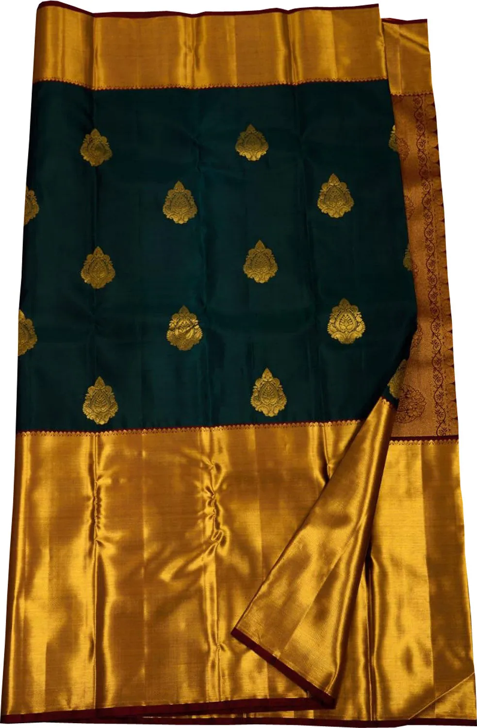 Exquisite Green Kanjeevaram Silk Saree - Handloom Beauty