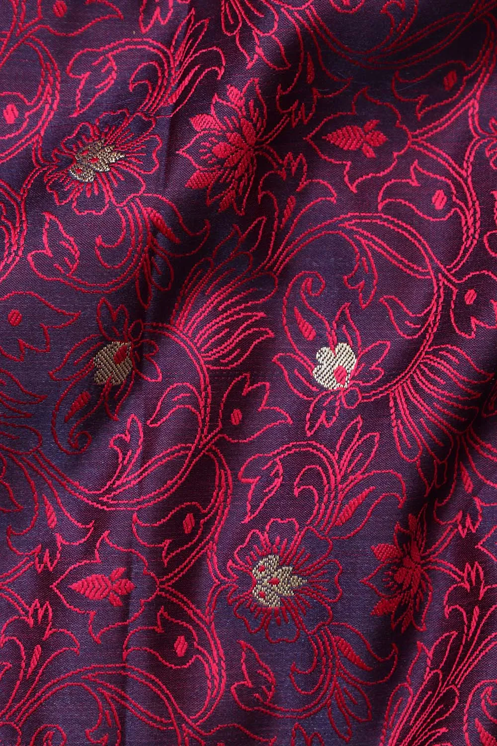 Exquisite Purple Banarasi Tanchui Silk Fabric ( 1 Mtr )