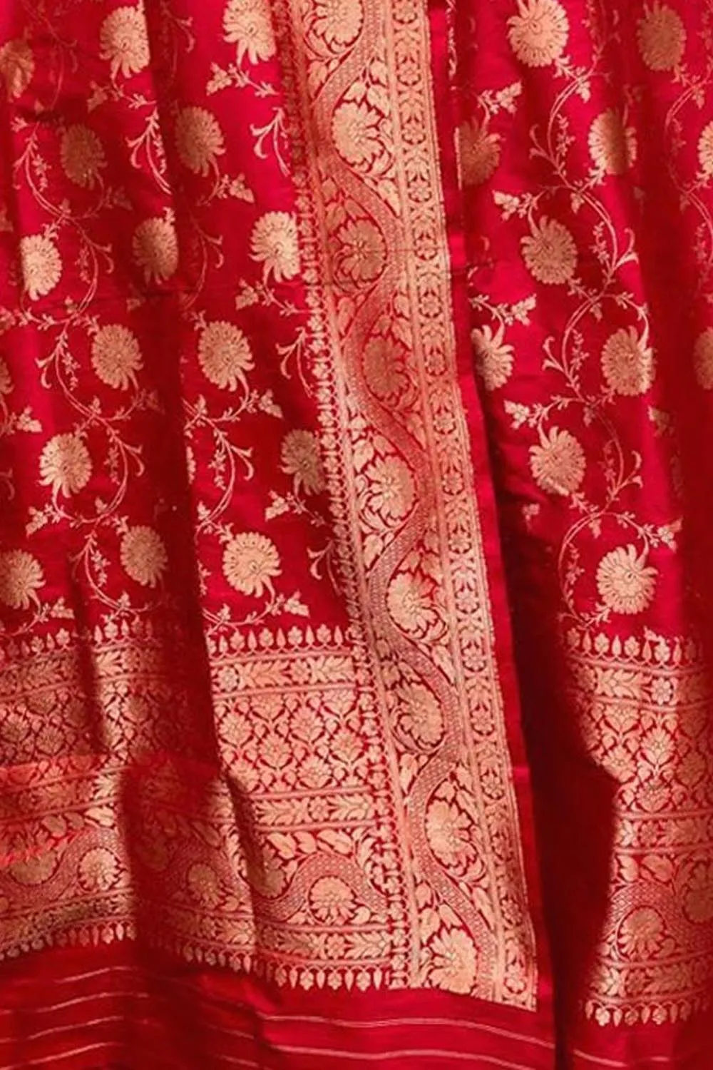 Exquisite Red Banarasi Silk Dupatta - Handloom Katan