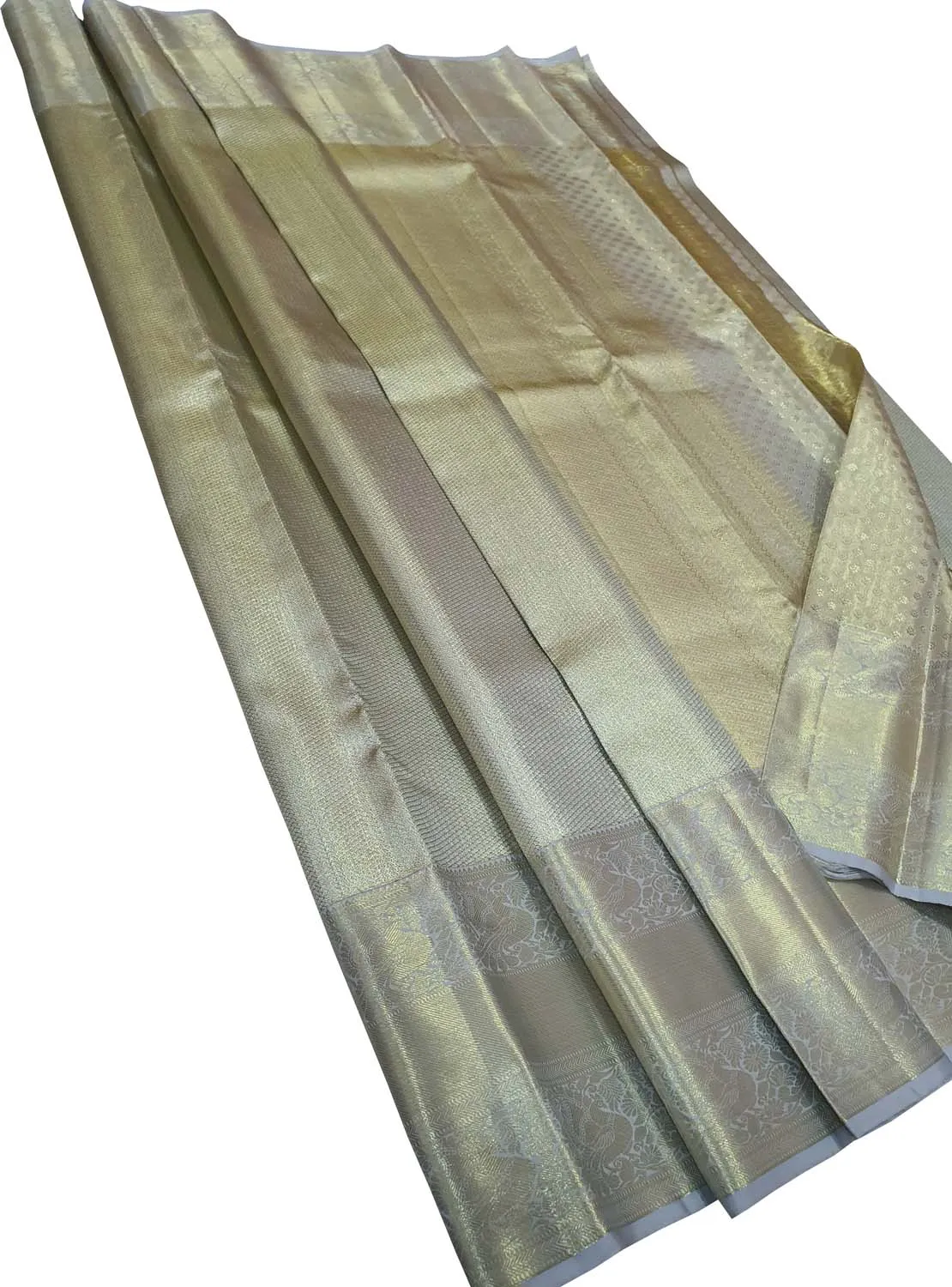 Exquisite Silver Kanjeevaram Pure Silk Saree