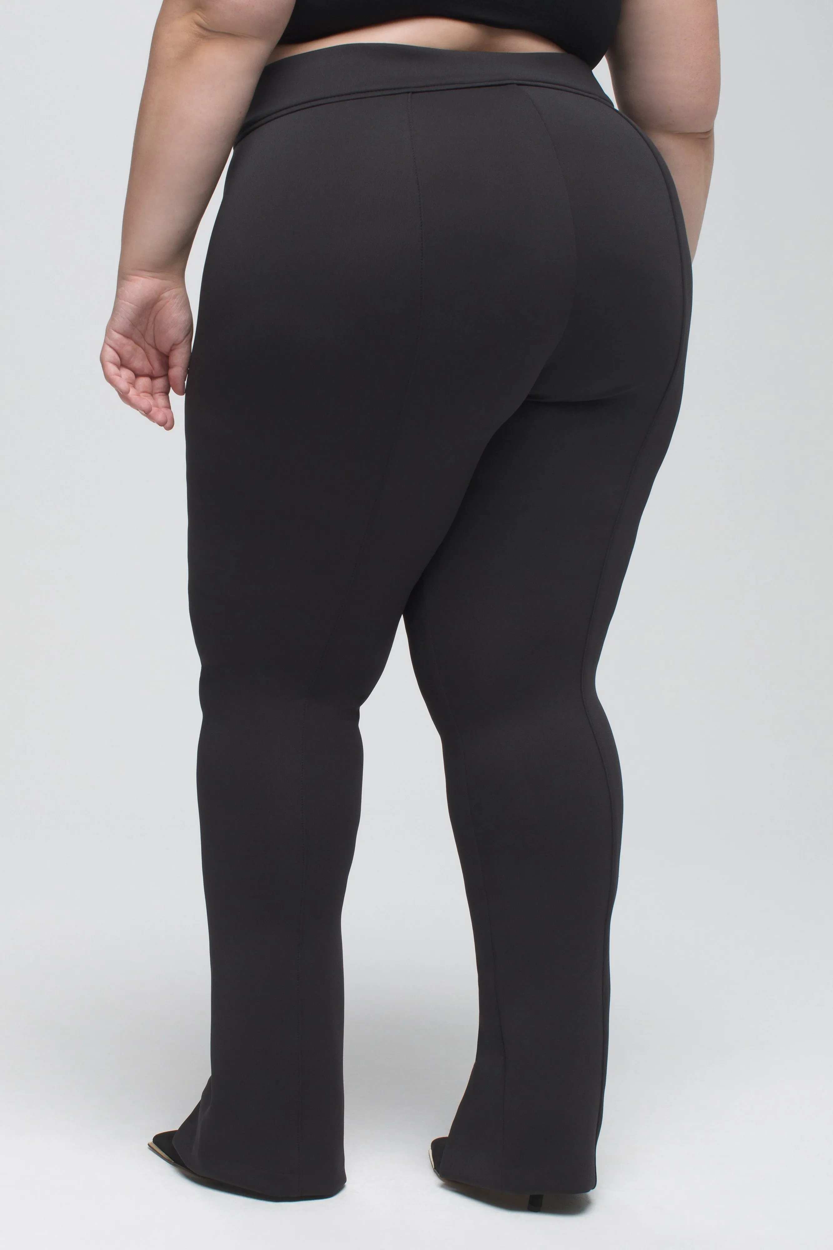 GLAM EXEC PANT | BLACK001