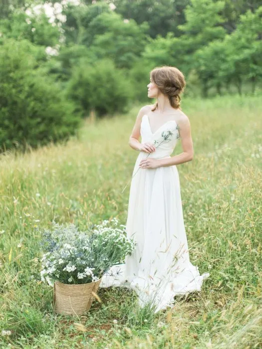 Graceful Coral Garden Wedding