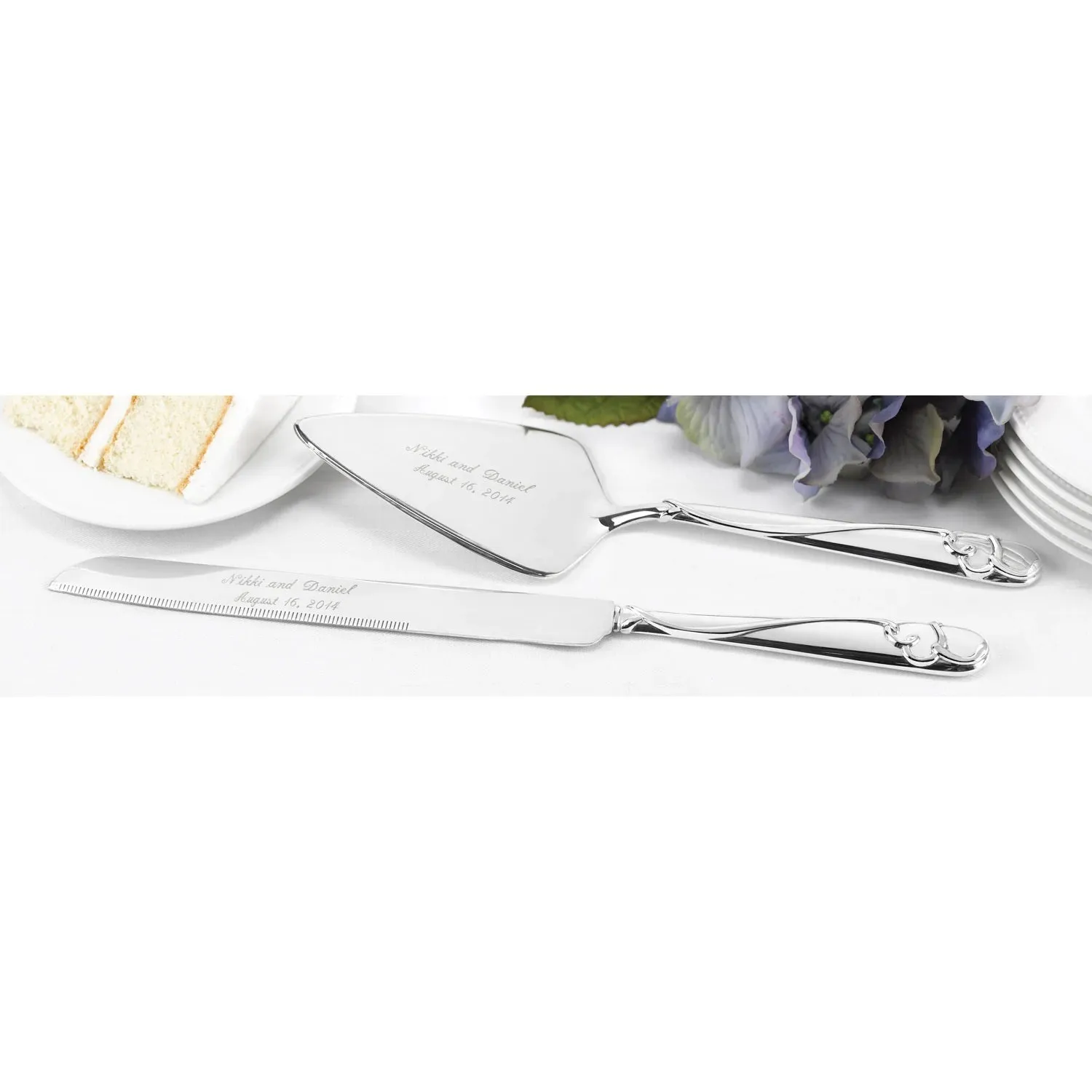 Graceful Heart Cake Serving Set