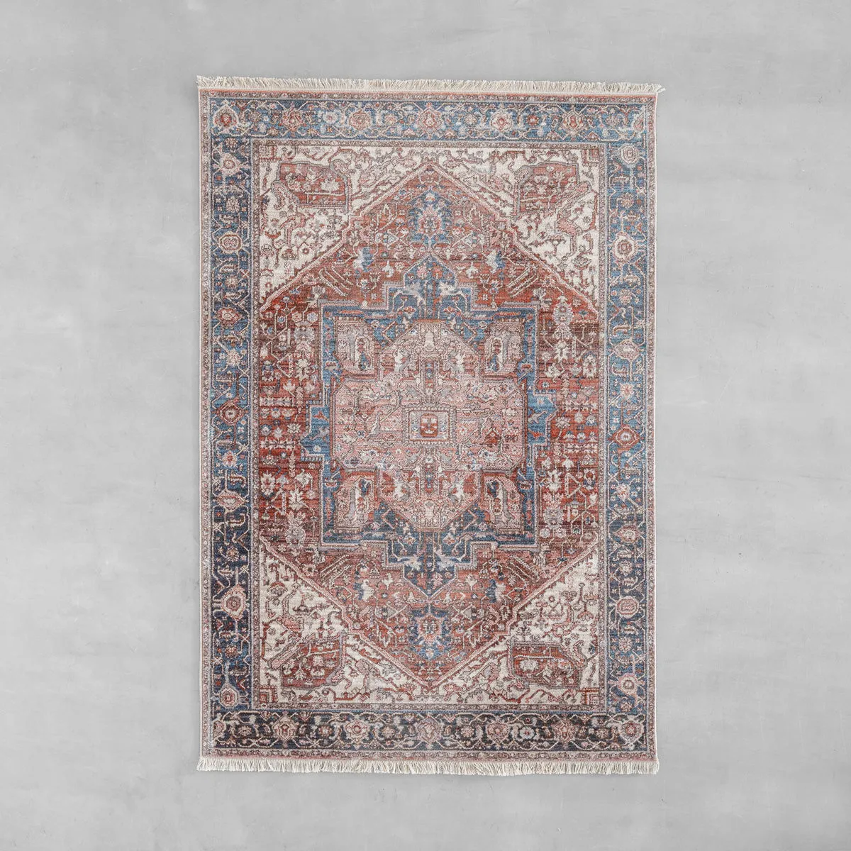 Graceful Persian Border Rug - Wine　120×180