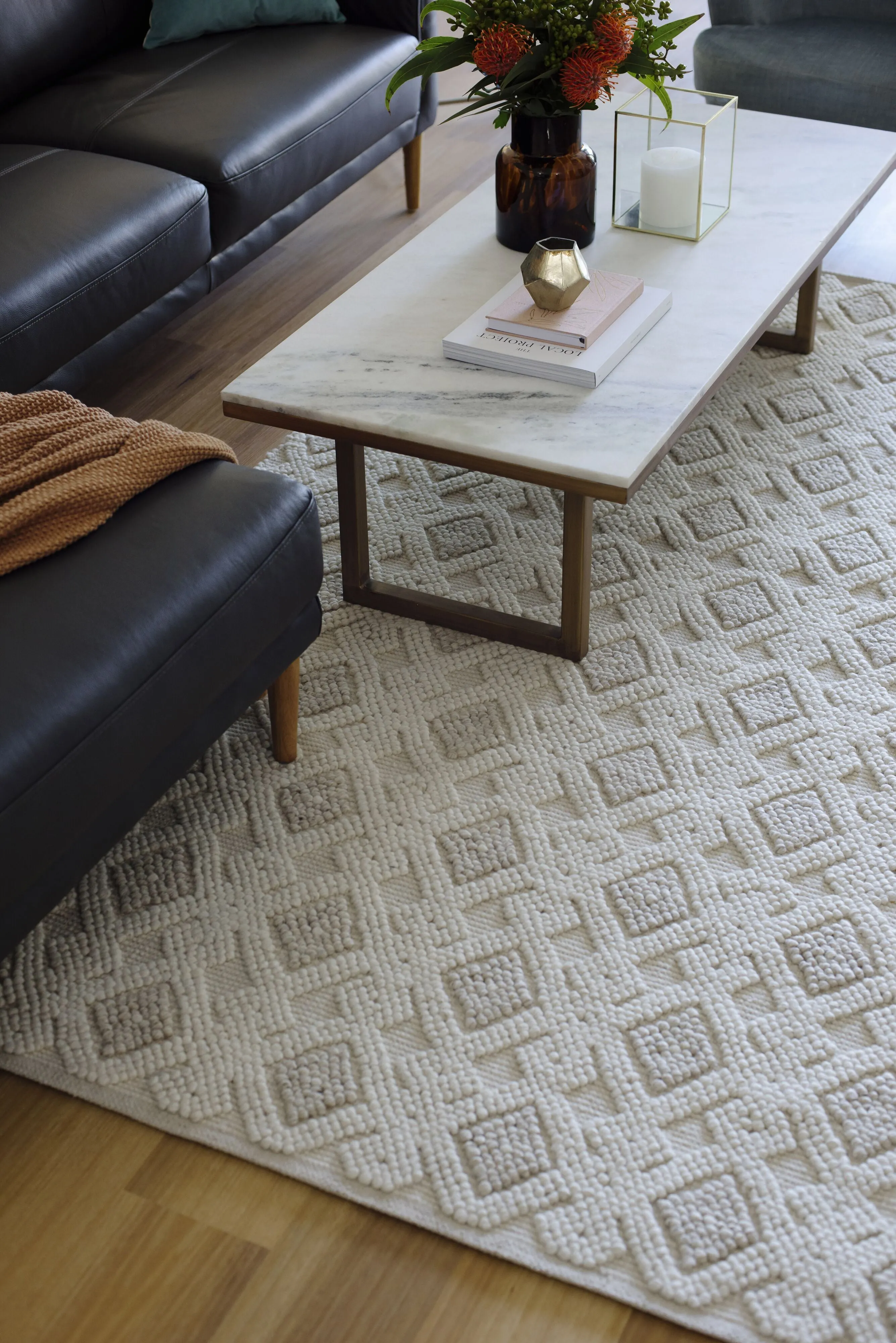 Layla Diamond Hand-Woven Wool Blend Natural & Cream Rug 240x150cm