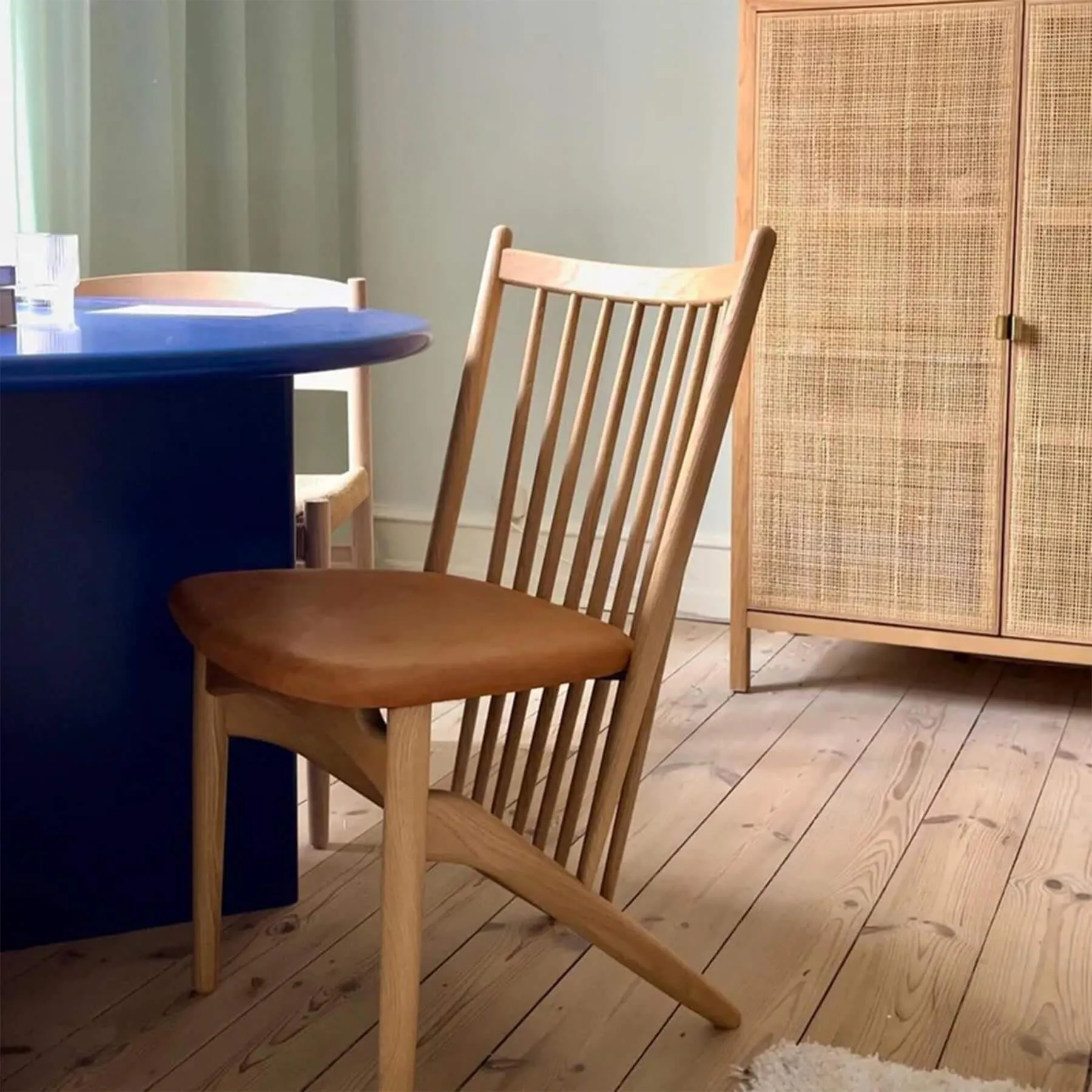 MAKE nordic Soldaten Dining Chair