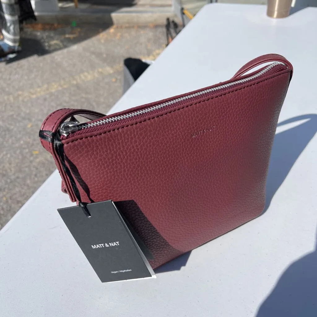 Matt & Nat Handbag NWT