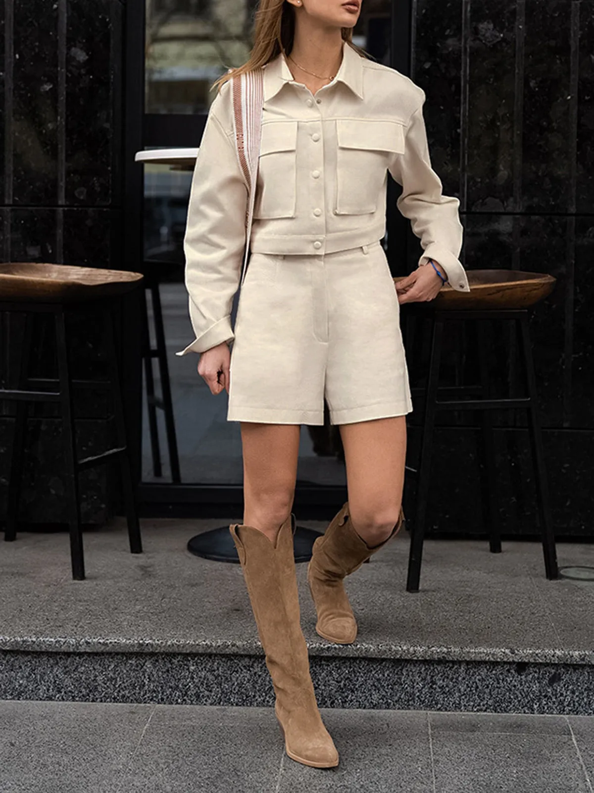 Pocket Button Graceful Short Set
