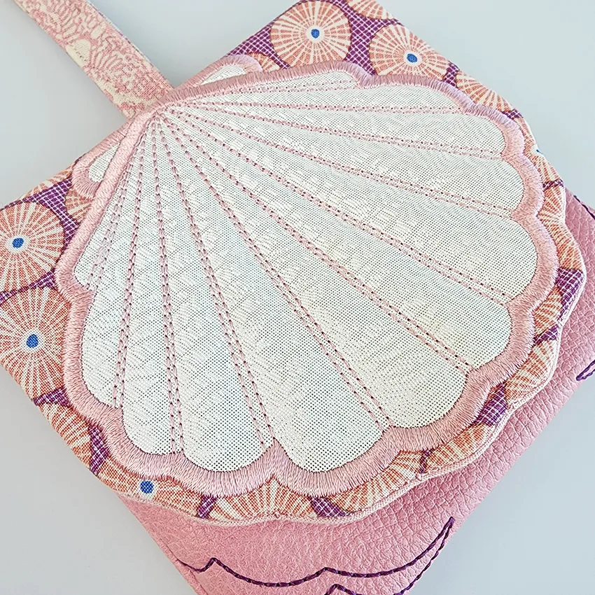 Shell Purse