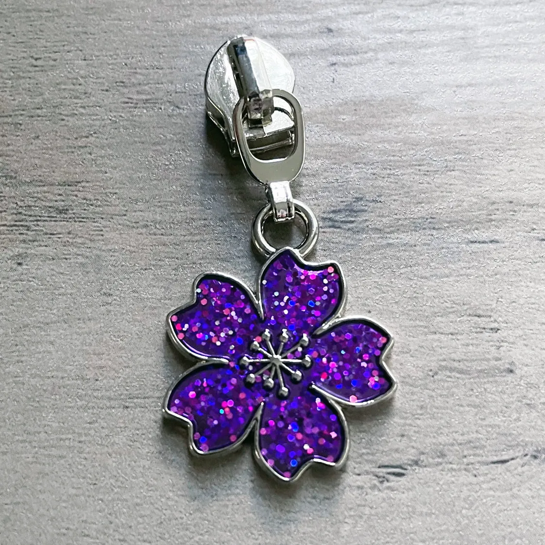 Sparkling Sakura Zipper Pull