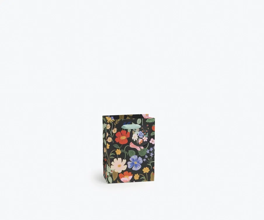 STRAWBERRY FIELDS GIFT BAGS