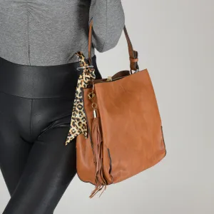 Stylish Tote style with Fun accents