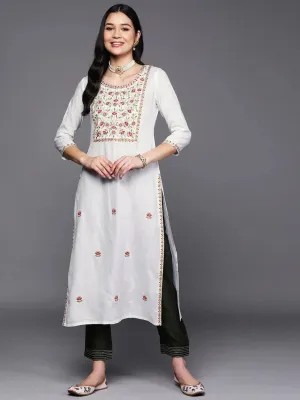 White Yoke Design Rayon Straight Kurta